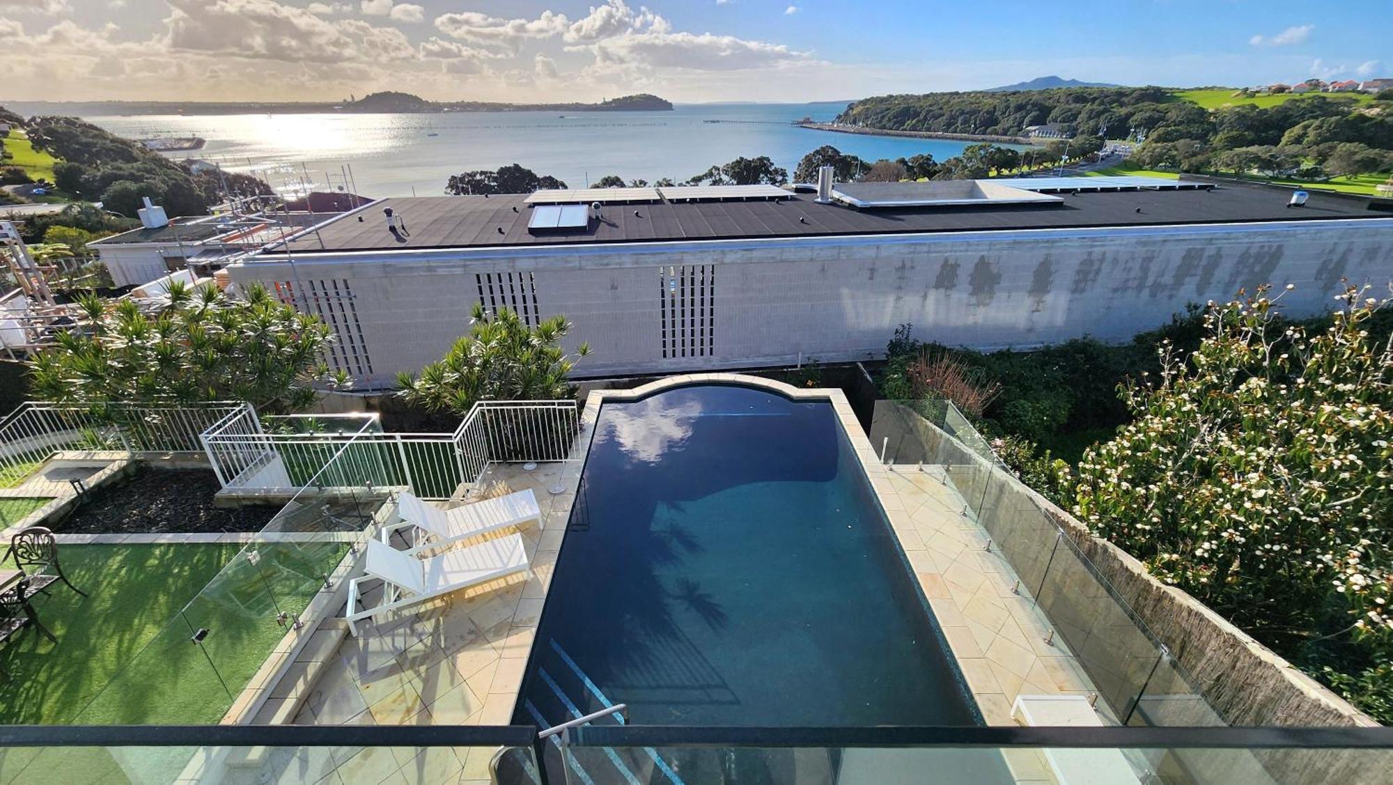오클랜드 Orakei Grandeur Mansion With Sea Views & Pool 빌라 외부 사진