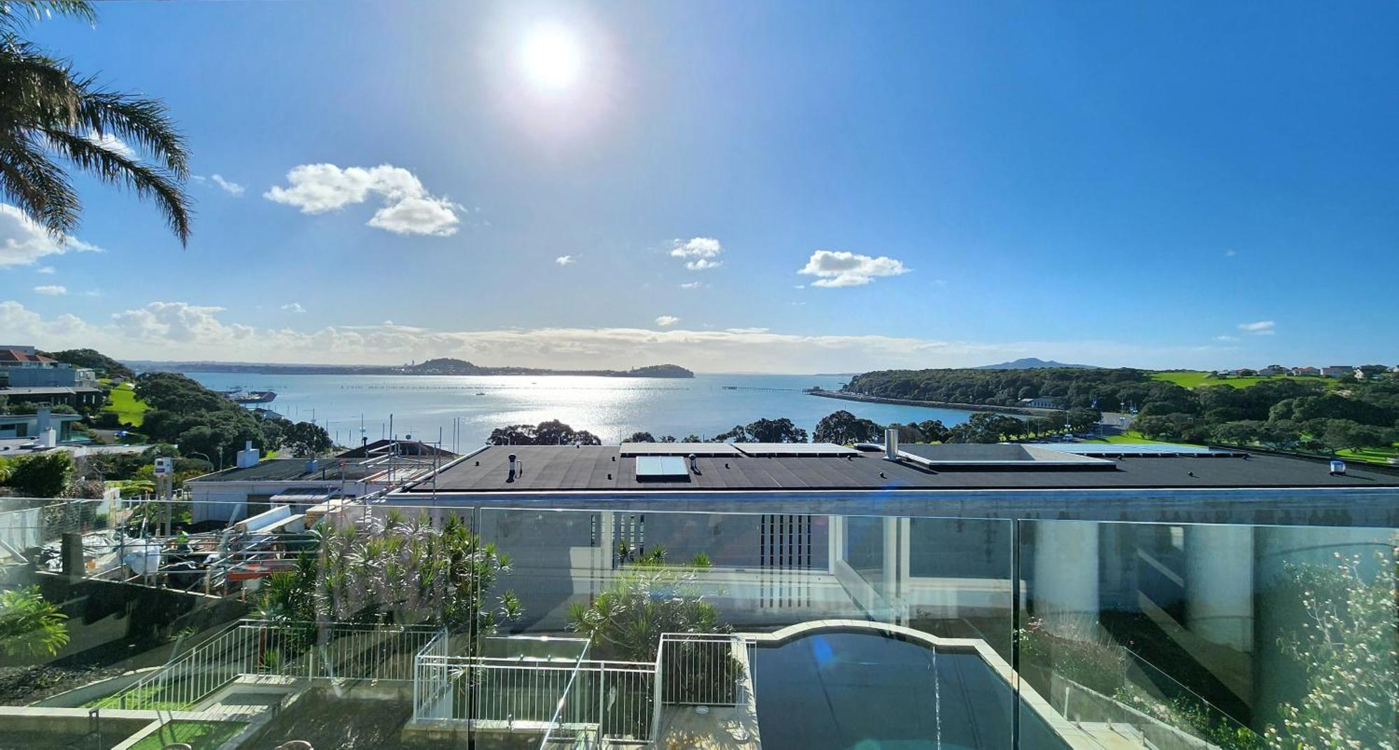 오클랜드 Orakei Grandeur Mansion With Sea Views & Pool 빌라 외부 사진