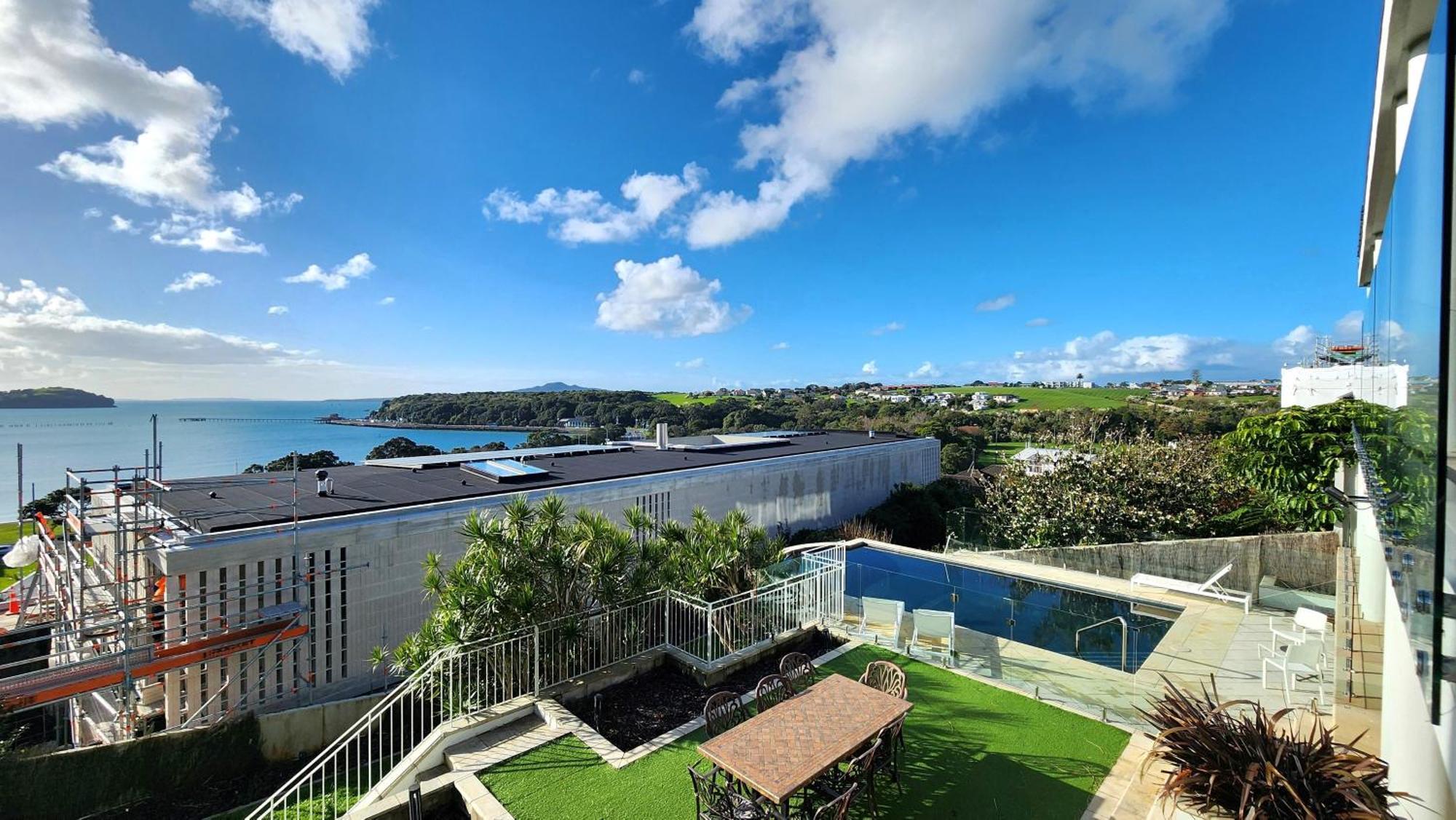 오클랜드 Orakei Grandeur Mansion With Sea Views & Pool 빌라 외부 사진
